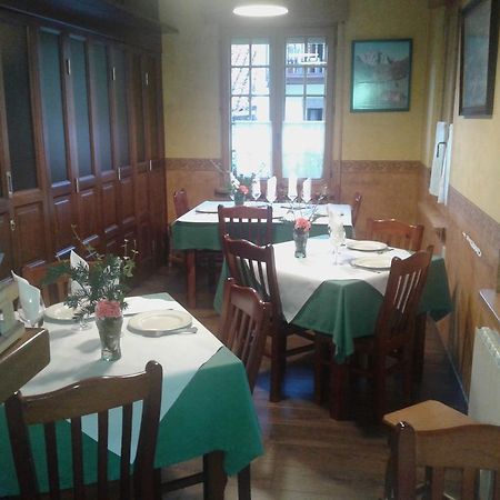 Hostal Les Bedules Oseja de Sajambre Dış mekan fotoğraf