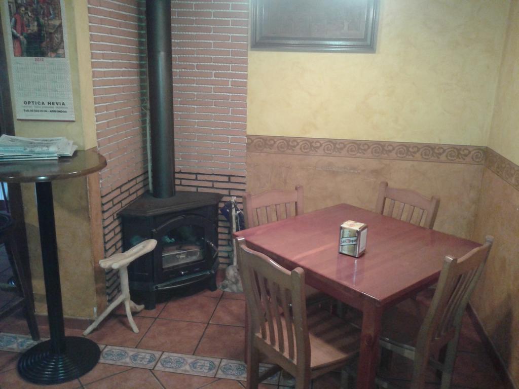 Hostal Les Bedules Oseja de Sajambre Dış mekan fotoğraf