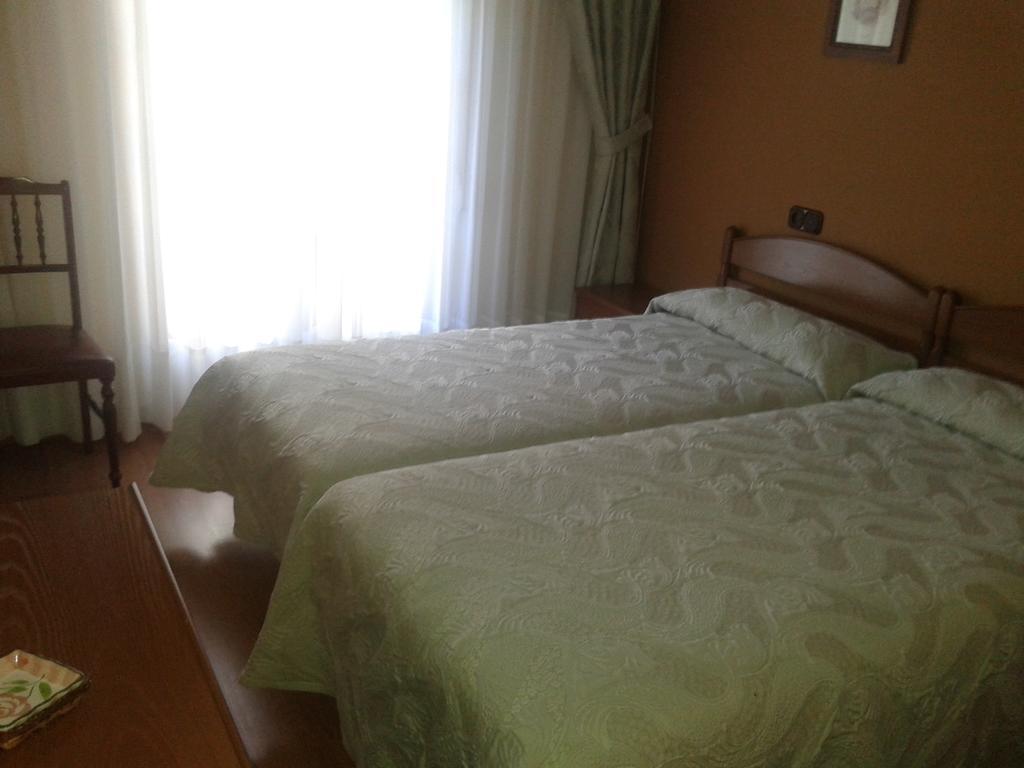 Hostal Les Bedules Oseja de Sajambre Dış mekan fotoğraf